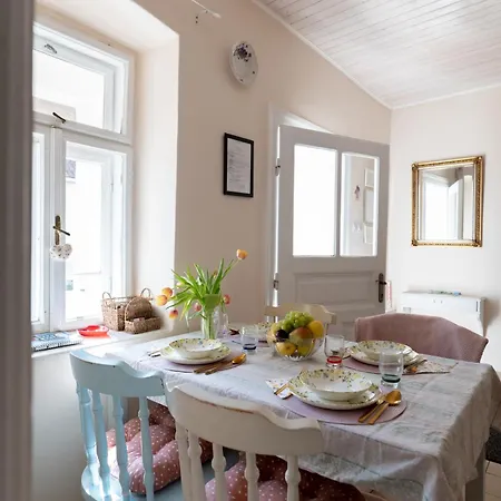 Ribizli Vintage Vendeghaz Apartment Parad