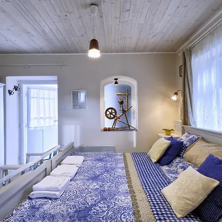 Apartment Ribizli Vintage