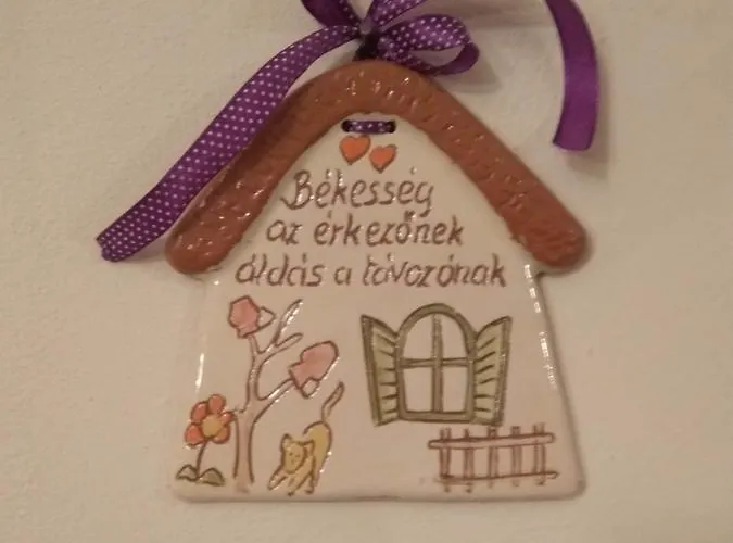 Ribizli Vintage Vendeghaz Parád